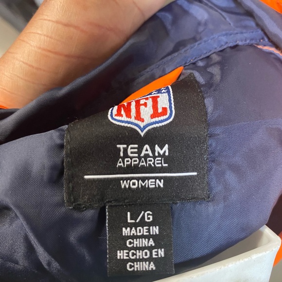 WOMEN’S NWT DENVER BRONCOS ZIP UP HOODED JACKET - Picture 3 of 4